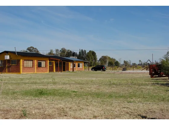 Venta Complejo De 3 Cabañas, Las Paredes,san Rafael Con Cochera