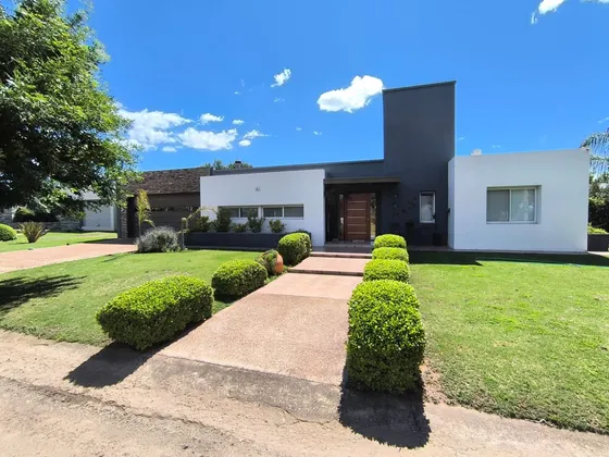 Casa En Venta Fincas Del Sur 2