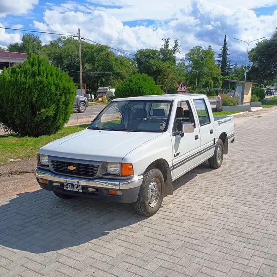 Chevrolet Luv 2.5 Pick-up D/cab 4x2 D Aa