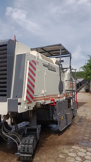 Fresadora De Asfalto A Frio Wirtgen W2000dc