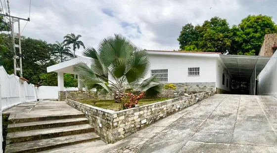 Venta Casa Calle El Piñal El Limon