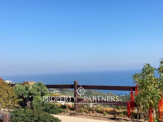 Terreno Con Vista Al Mar En Exclusivo Condominio Z...