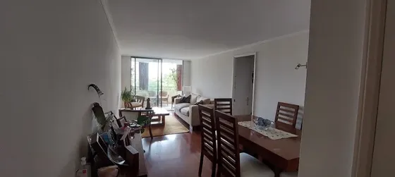 Vendo Hermoso Departamento Con 4 Dormitorios, En Providencia