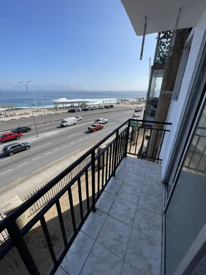 Refaccionado! Vista Al Mar, Piso 3, Incluye Gc