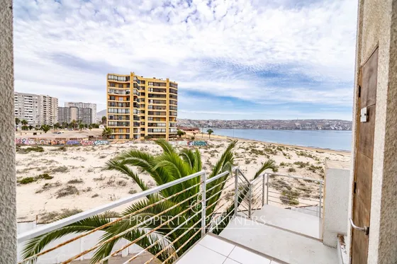 Departamento Duplex En Condominio Frente Al Mar, L...