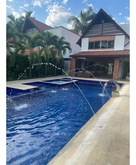Casa Campestre, En Unidad En Santa Fe De Antioquia Mls#245528
