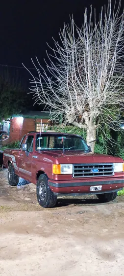 Ford F-100 F 100 Xlt Max Econo