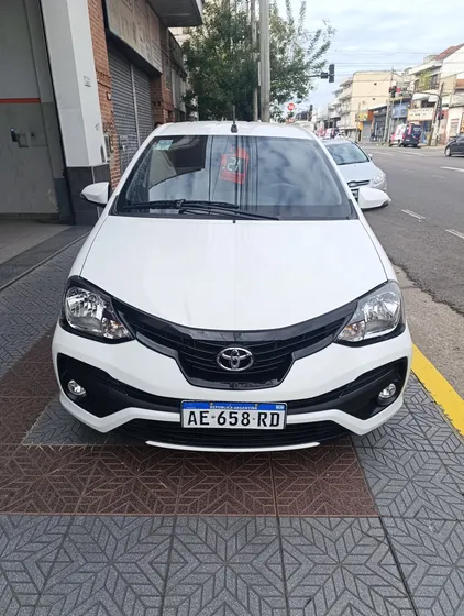 Toyota Etios 1.5 Xls
