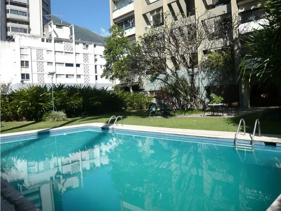 Se Alquila Apartamento 100m2 Altamira 1843 