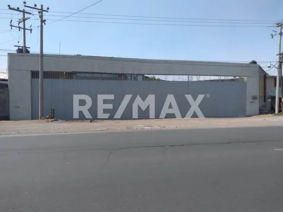 Bodega Comercial En Carretera Texcoco, Lechería 