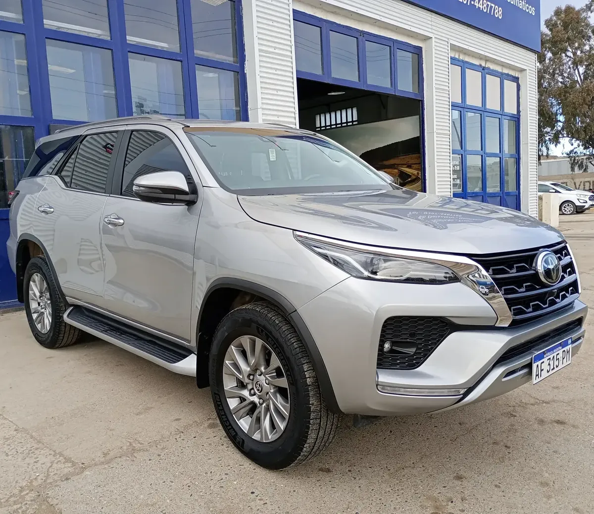 Toyota Hilux SW4 2.8 Srx 177cv 4x4 7as 6at