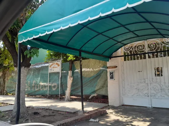 Venta Local Comercial Isidro Casanova