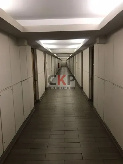 Venta Oficina 2 Privados/baños/recepción Morandé Santiago