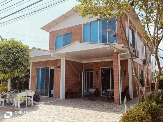 Se Vende Hermosa Casa Campestre En Conjunto Cerrado  Tocaima, Cundinamarca