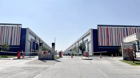Se Vende Bodega Industrial En Condominio Icenter