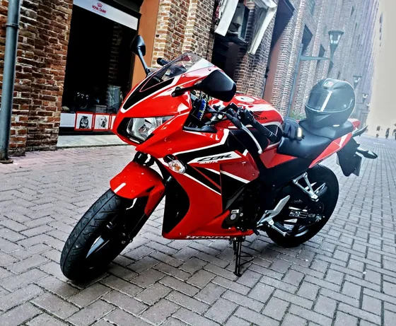 Honda Cbr 300 2017 Nueva Impecable Estado