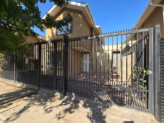 Hermosa Casa 3d/3b, Buena Conectividad, Barrio Portezuelo