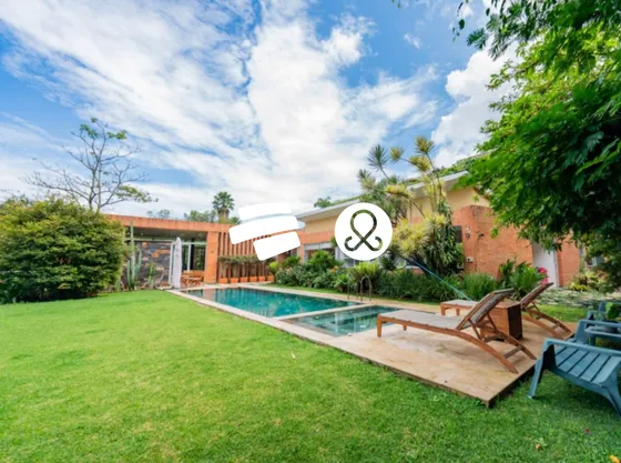 Casa En Conjunto Cerrado En Venta En El Poblado- Via Palmas