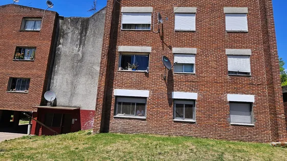 Venta Apartamento 3 Dormitorios Colón Con Cochera
