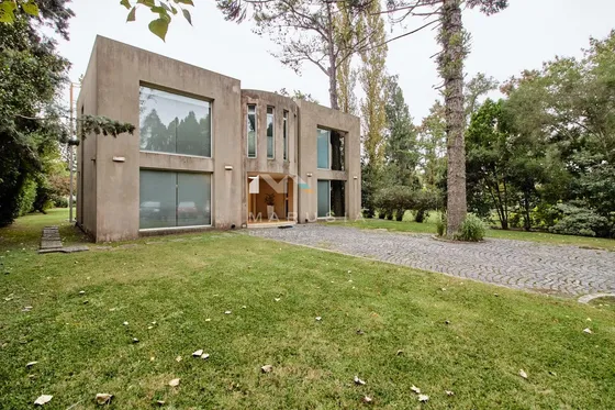 Casa  En Venta 2 Dormitorios En Olivos Golf Club Estilo Moderna Y Amplia Recepción, Pilar, G.b.a. Zona Norte