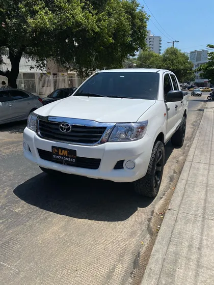 Toyota Hilux 2.5 Imv 100 Hp 4x2