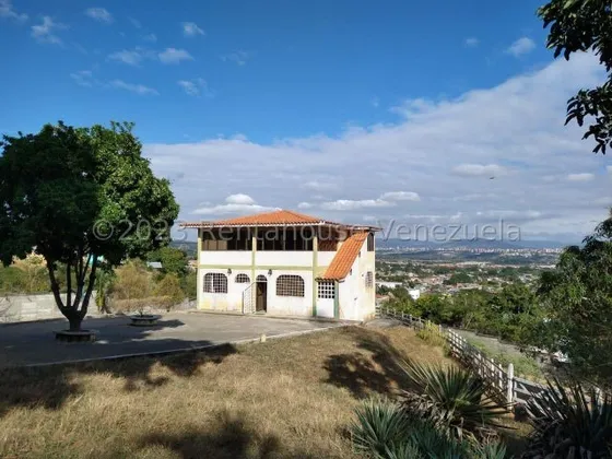 Francisco Rojas Norscia Rentahouse Vende, Terreno Con Granja En Cabudare Sector Tarabana, Via Pedro Y Pablo, 2 4 - 1 7 0 5 0, Ideal Para Invertir Y Disfrutar En Familia!!!  