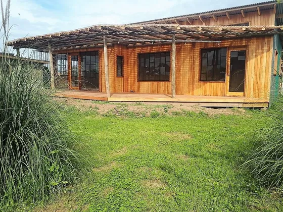 Venta Casa En Barrio Los Músicos Belén De Escobar