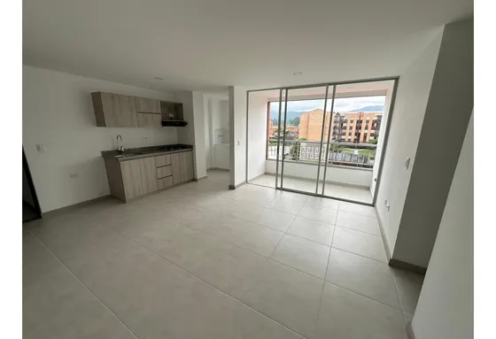 Apartamento En Venta En La Ceja, Cuarto Piso Con Ascensor.