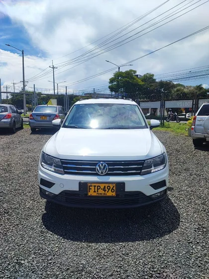 Volkswagen Tiguan Allspace Trendline 1.4 Tsi 2wd