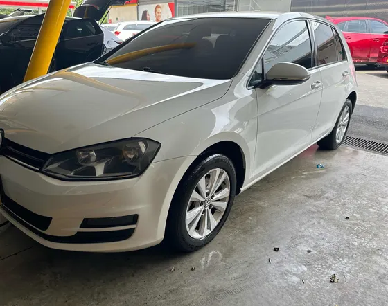 Volkswagen Golf 1.6 Comfortline