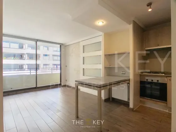 Departamento En Venta De 1 Dormitorio - Barrio Italia, Ñuñoa
