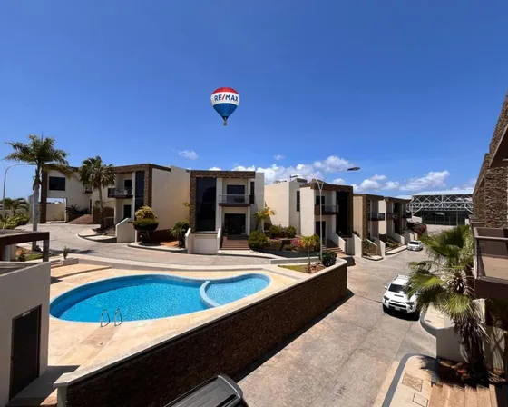 Casa De Lujo En Alaqua Village: Vive Con Elegancia Y Vista Al Mar En Margarita