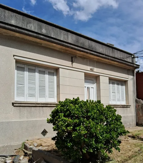 Excelente Oportunidad Para Inversión, 4 Casas En Un Mismo Padrón En Cerrito De La Victoria