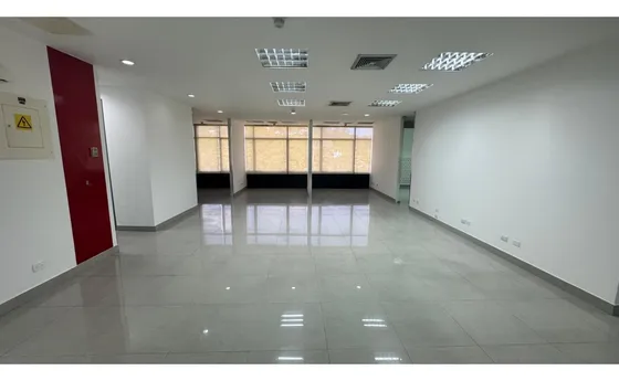 Se Alquila Oficina 138m² El Hatillo