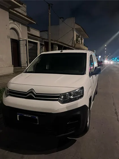 Citroën Berlingo Furgon 1.6 Furgon P.lat. 2abag Abs Faros 3 Asiento