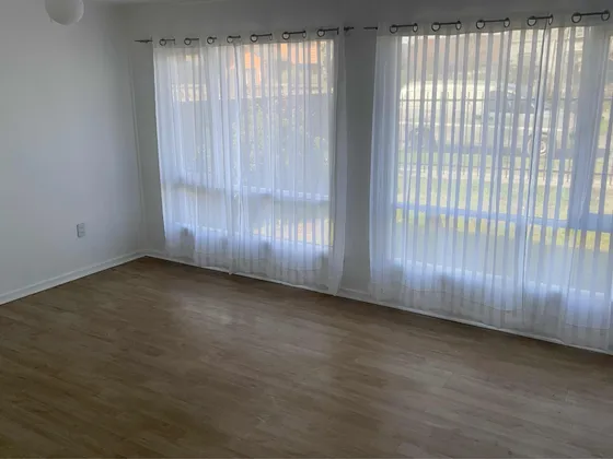 Casa Remodelada De 3 Dorm