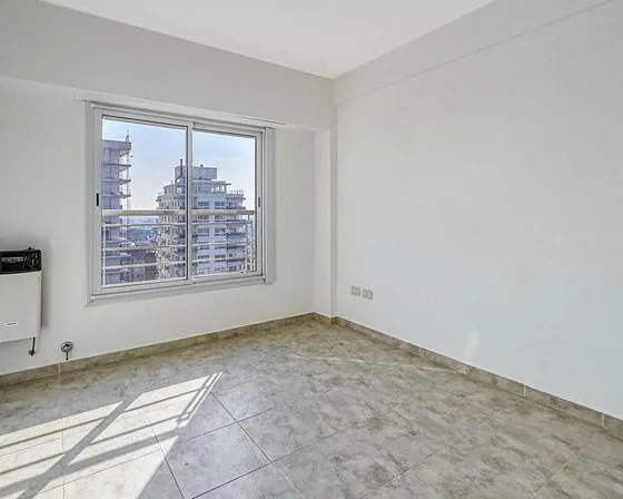 Venta Monoambiente Con Balcón En Caseros Clamaco Sa