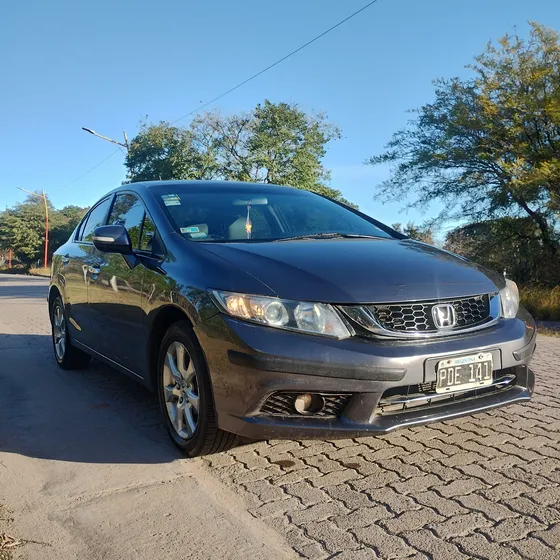 Honda Civic 1.8 Exs At 140cv