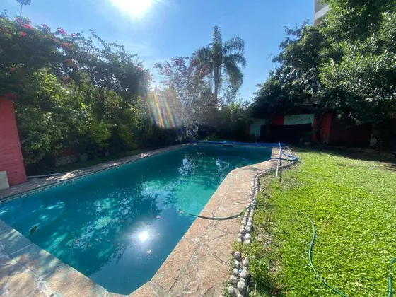 Venta Ph Con Local Parque Y Pileta