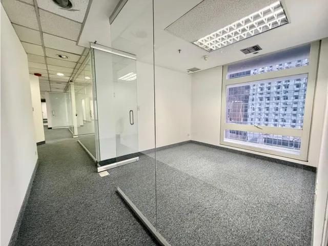 Se Vende/alquila Oficina 393m² La Castellana