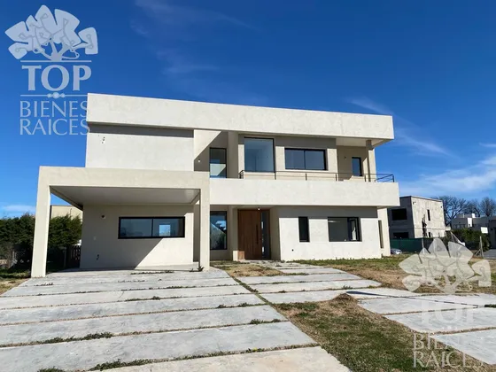 Casa En  Venta Haras Santa María