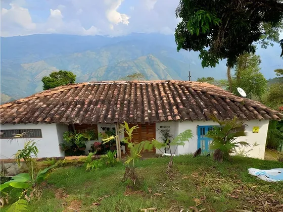 Finca En Venta En Damasco Santa Barbara Antioquia Aru
