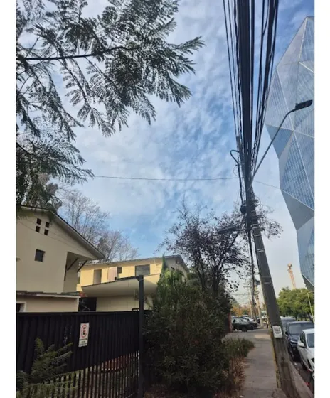 Gran Casa Oficina En Apoquindo Para Uso Mixto Arriendo