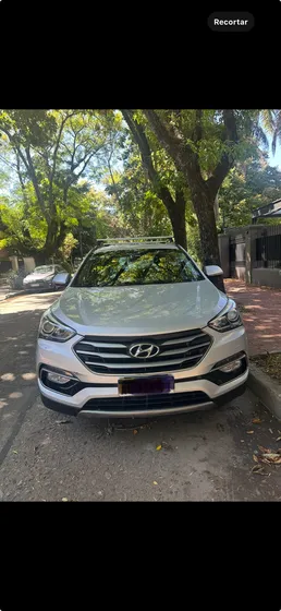 Hyundai Santa Fe 2.4 Seguridad 7as 6at 2wd