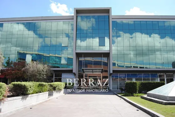  Oficina Alquiler 3 Ambientes 56 M2 Edificio Office Park Quatro, Pilar