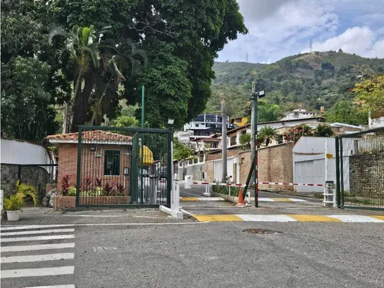 Alquilo Anexo 40m2 La Trinidad 5131