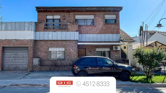 Casa 3 Dormitorios Venta - Carapachay