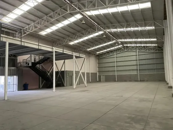 Arriendo Galpón Industrial 980 Metros - Sector San Ignacio