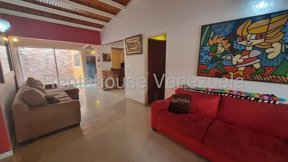 Maribel Morillo Asesor Inmobiliario De Rentahouse Vende Bella Casa En Conjunto Privado Roca Del Valle La Ribereña De Cabudare Lara