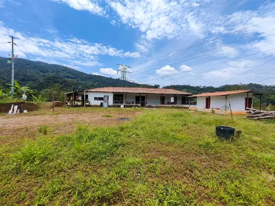 Finca En San Rafael Vereda Jaguas 